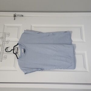 Columbia women's sleeveless ribbed patern top